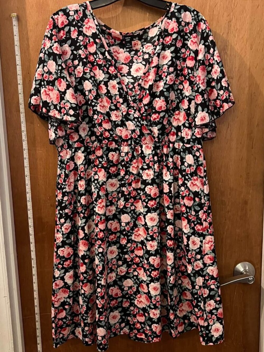 Size 2X - Shein - Black and Pink Floral Short Sleeve Dress